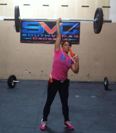 551269_563733106980180_798967461_n